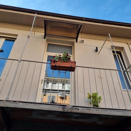 Ca Fiamma 2 Leilighet Casale Monferrato Eksteriør bilde
